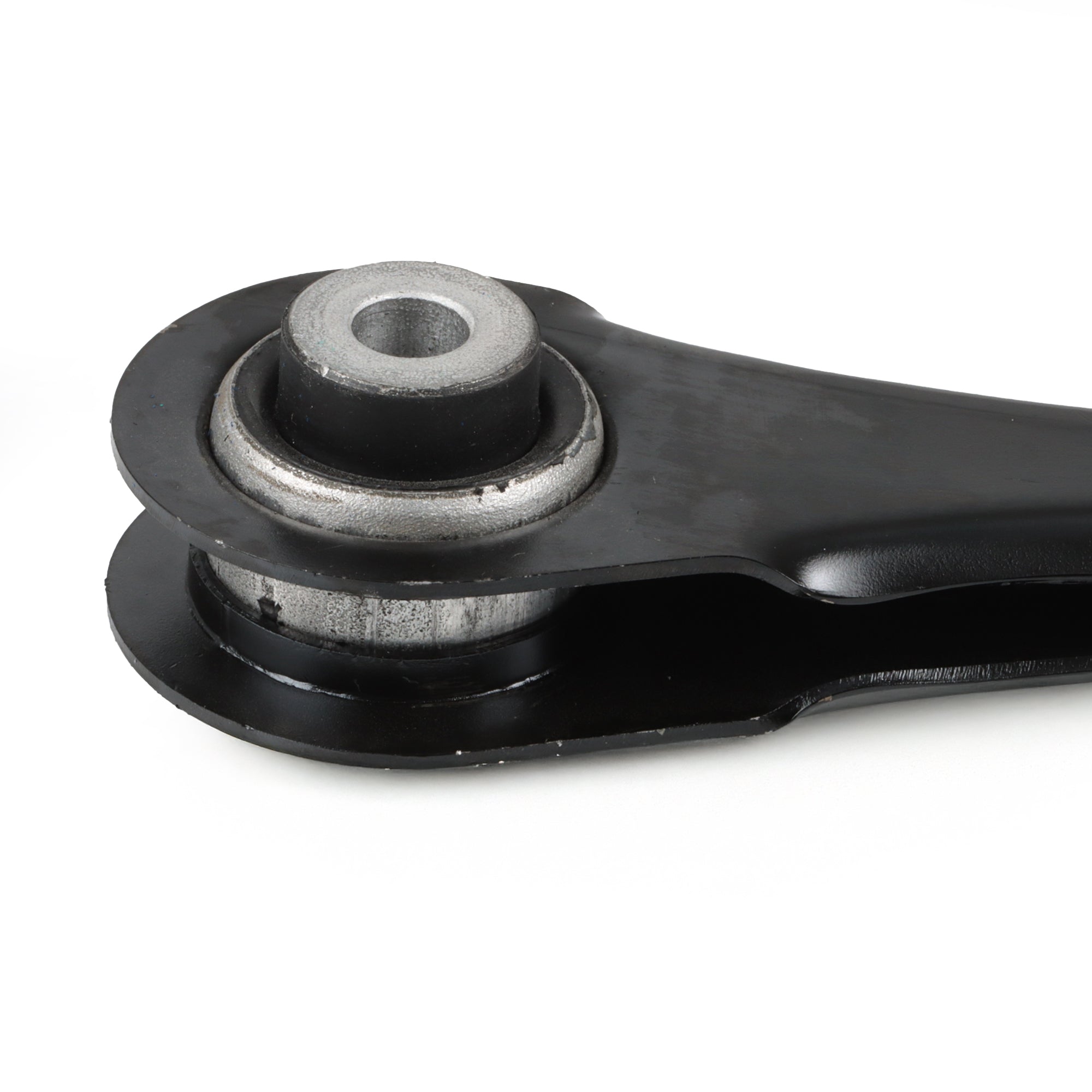 Rear Lower Lateral Arm 46686MT