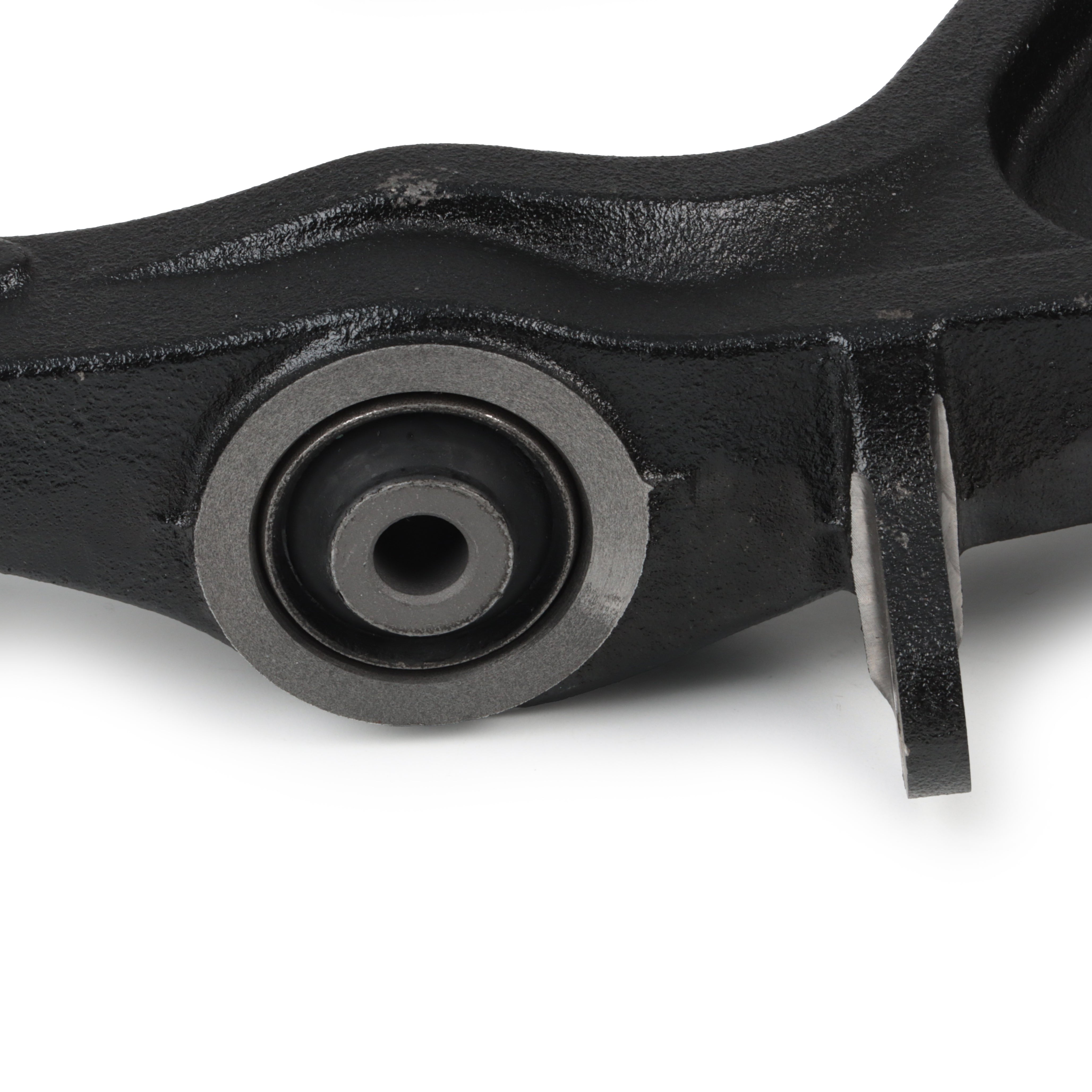 Front Right Lower Control Arm 60639MT